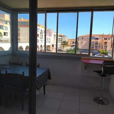 Vue Sur Canal Proximite * Sète